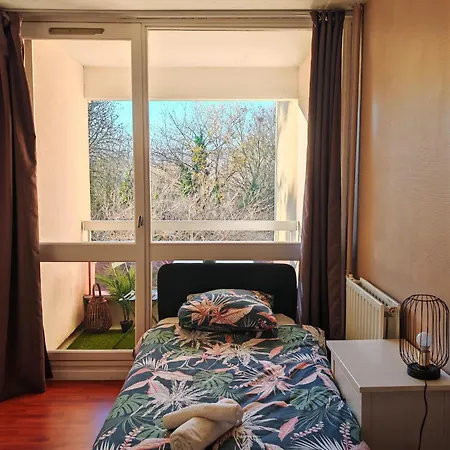 T3 Cosy Petit Balcon 5Mins France Miniature Apartment Elancourt Exterior photo