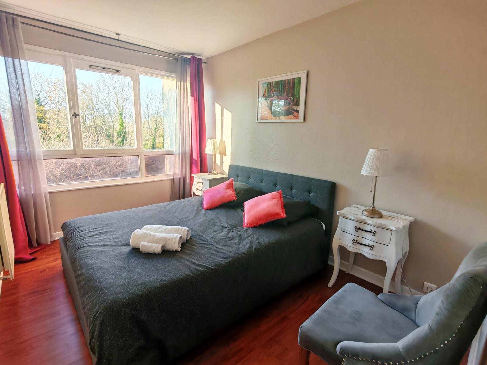 Apartment T3 Cosy Petit Balcon 5mins France Miniature *